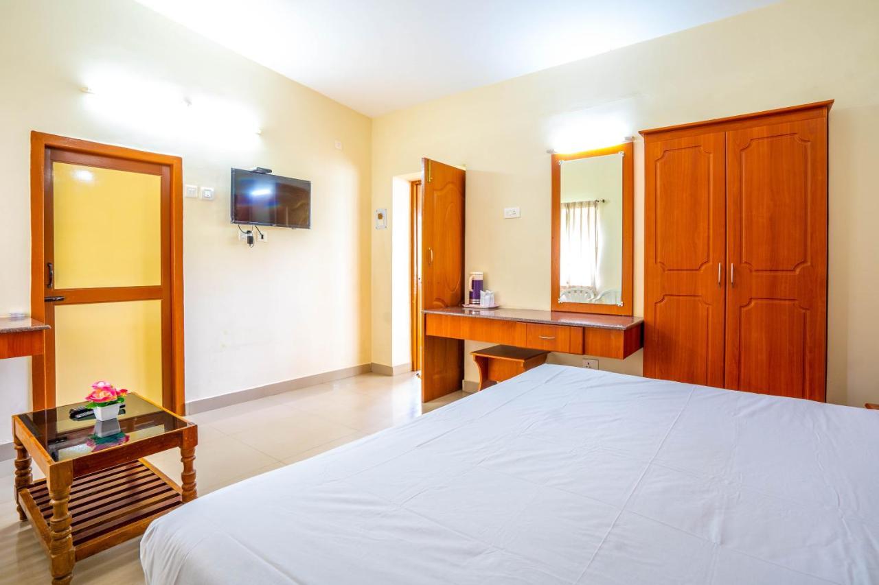 Hotel Tamilnadu - Ooty 1 Dış mekan fotoğraf