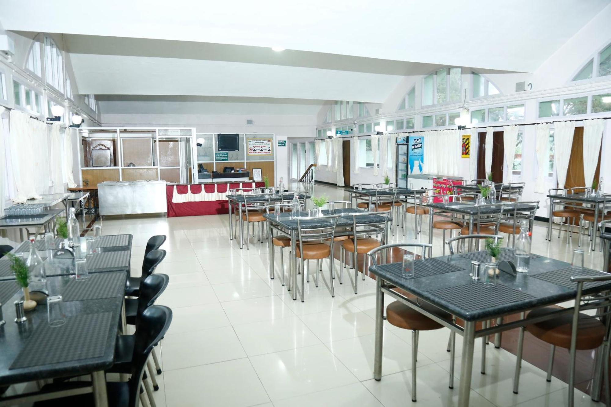 Hotel Tamilnadu - Ooty 1 Dış mekan fotoğraf
